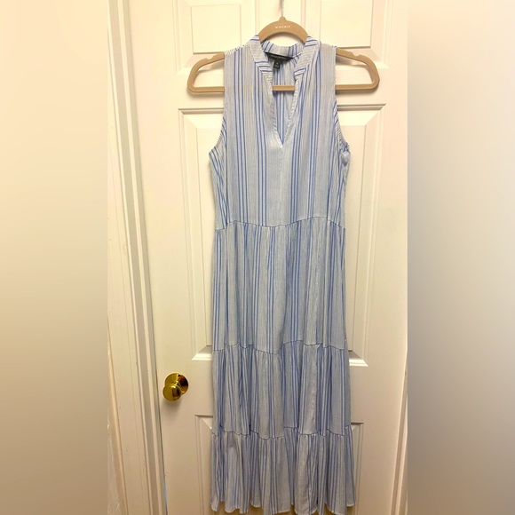 Banana Republic Dresses & Skirts - Banana Republic Maxi Dress